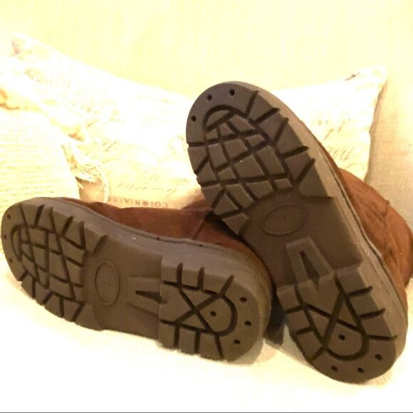 Journee Collection Women’s Boot Brown Color Mid Calf Suede Sherpa Lined  Size 7 - Picture 9 of 11